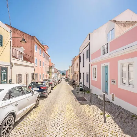 Vakantiehuis Guestready - Than Words Near Jeronimos Lissabon